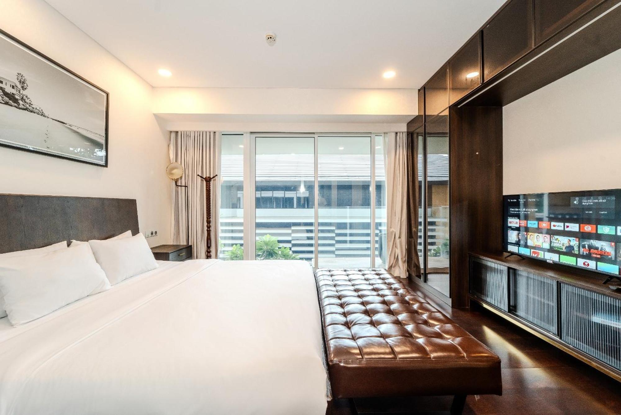 Serenity Saigon Sky Villas - Free One Way Airport Shuttle Ho Chi Minh City Exterior photo